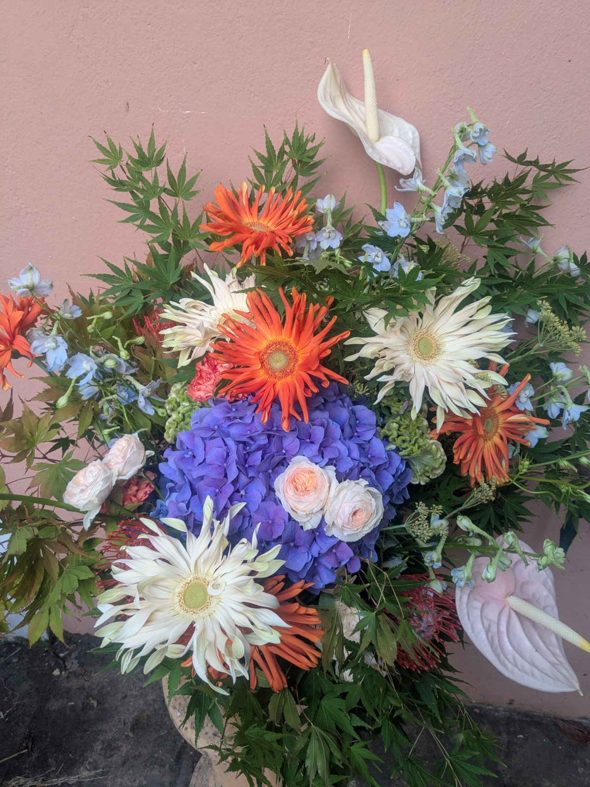 Bouquet coloré, détail - La Lunaire fleuriste Boucau